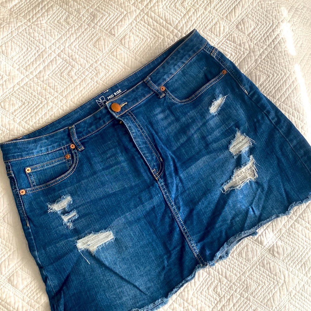 No Boudaries Mid Rise size 17